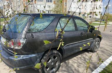 Внедорожник / Кроссовер Lexus RX 2002 в Червонограде