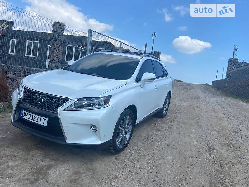 Внедорожник / Кроссовер Lexus RX 2015 в 