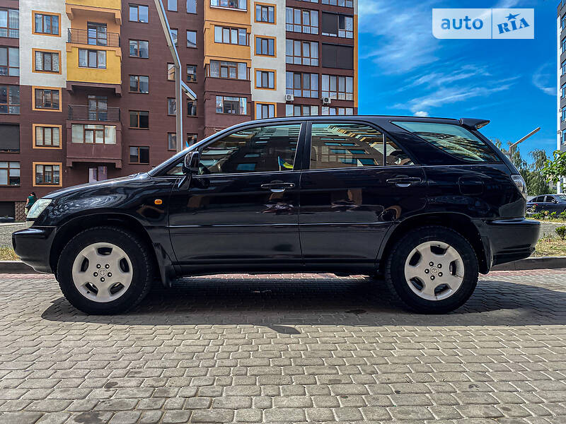 Универсал Lexus RX 2002 в Вараше фото 6 Универсал Lexus RX 2002 в Вараше