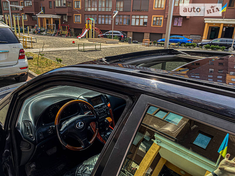 Универсал Lexus RX 2002 в Вараше фото 24 Универсал Lexus RX 2002 в Вараше