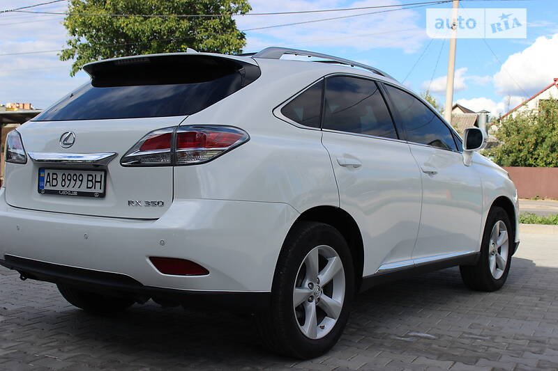 Седан Lexus RX 2015 в Виннице