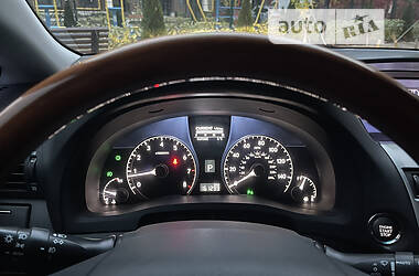 Внедорожник / Кроссовер Lexus RX 2011 в 