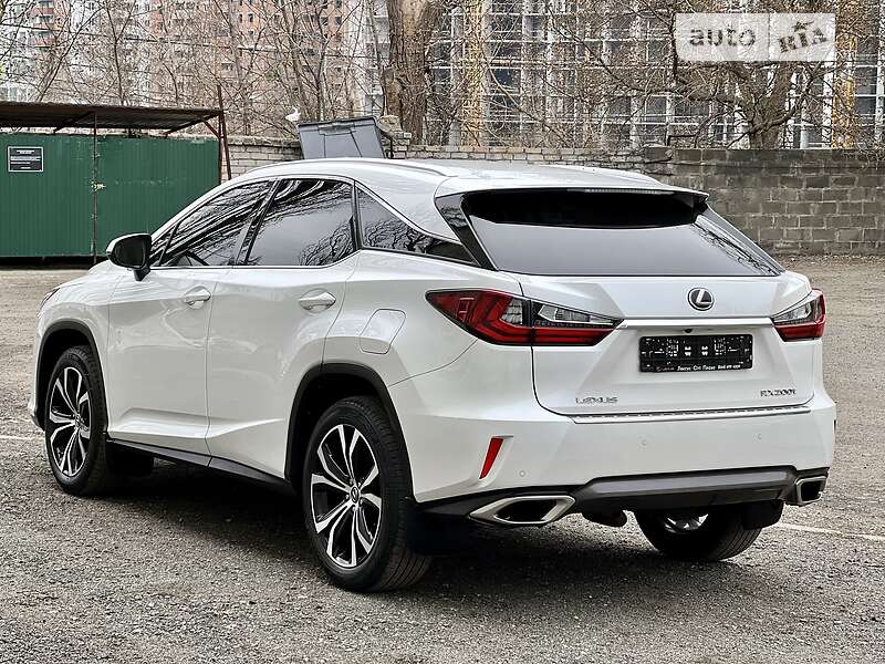 Внедорожник / Кроссовер Lexus RX 2016 в Киеве фото 10 Внедорожник / Кроссовер Lexus RX 2016 в Киеве