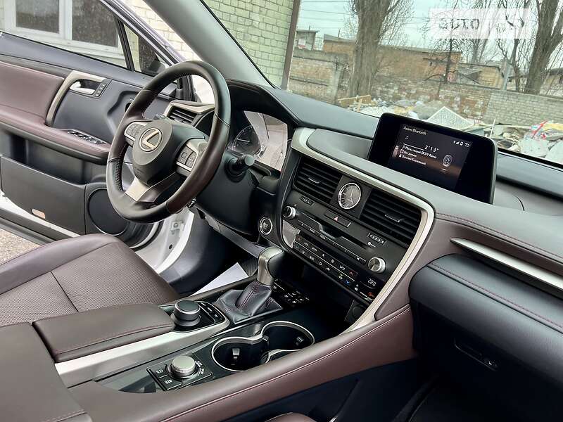 Внедорожник / Кроссовер Lexus RX 2016 в Киеве фото 32 Внедорожник / Кроссовер Lexus RX 2016 в Киеве