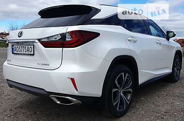 Позашляховик / Кросовер Lexus RX 2017 в Ужгороді