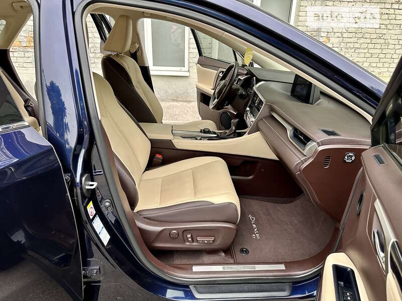 Внедорожник / Кроссовер Lexus RX 2018 в Киеве