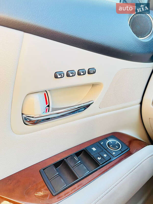 Внедорожник / Кроссовер Lexus RX 2010 в Луцке фото 27 Внедорожник / Кроссовер Lexus RX 2010 в Луцке