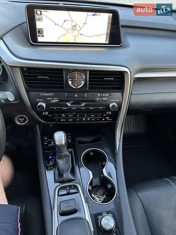 Внедорожник / Кроссовер Lexus RX 2015 в Тернополе