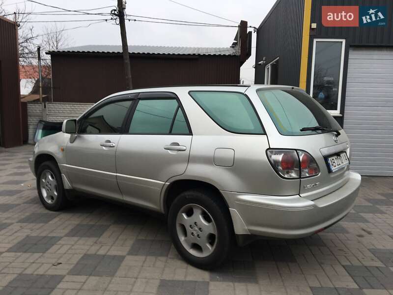 Позашляховик / Кросовер Lexus RX 2003 в Вінниці