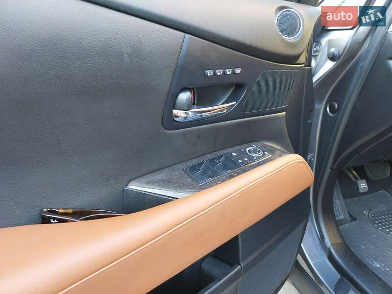 Позашляховик / Кросовер Lexus RX 2013 в Вінниці