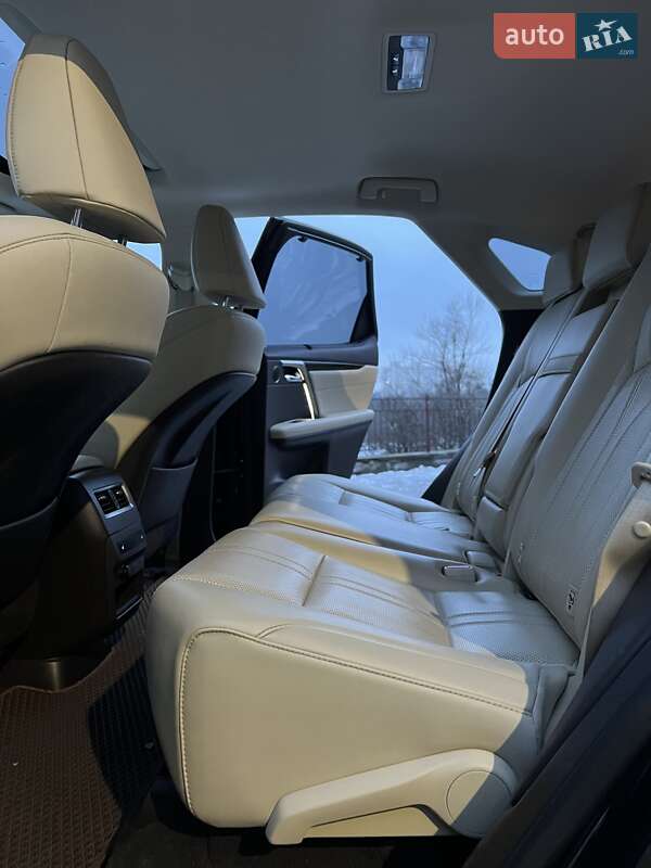 Внедорожник / Кроссовер Lexus RX 2016 в Киеве