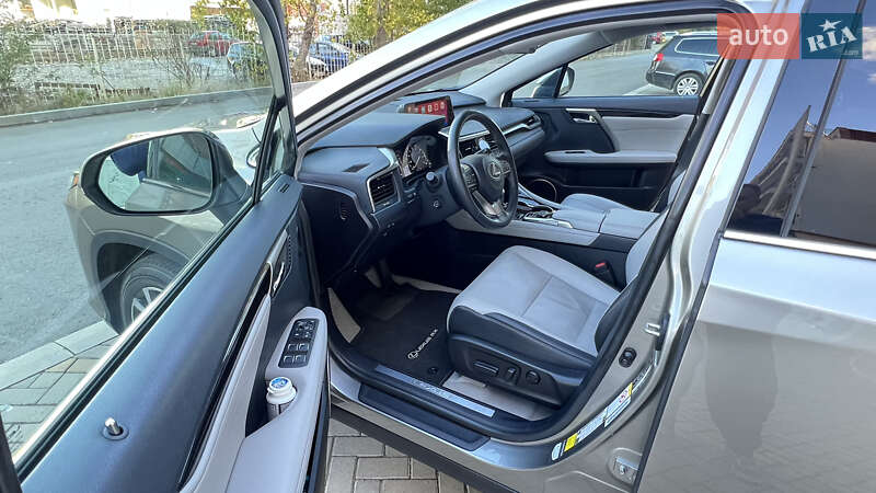 Внедорожник / Кроссовер Lexus RX 2018 в Одессе