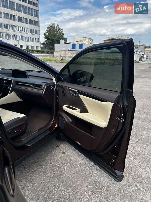 Позашляховик / Кросовер Lexus RX 2018 в Черкасах фото 13 Позашляховик / Кросовер Lexus RX 2018 в Черкасах
