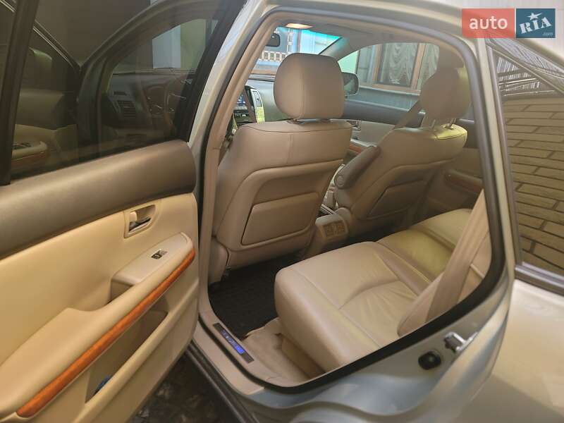 Внедорожник / Кроссовер Lexus RX 2008 в Черновцах