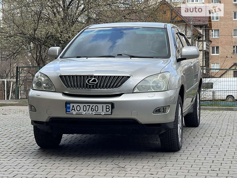 Внедорожник / Кроссовер Lexus RX 2005 в Черновцах