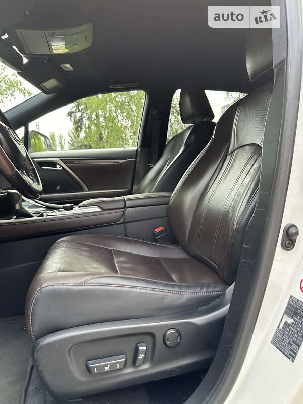 Внедорожник / Кроссовер Lexus RX 2017 в Киеве