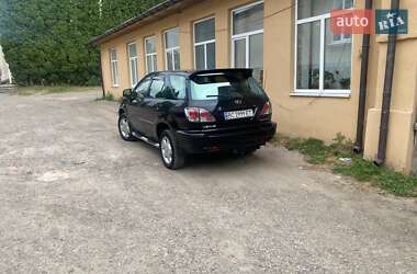 Внедорожник / Кроссовер Lexus RX 2002 в Львове
