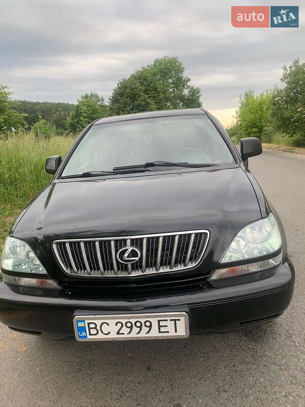 Внедорожник / Кроссовер Lexus RX 2002 в Львове