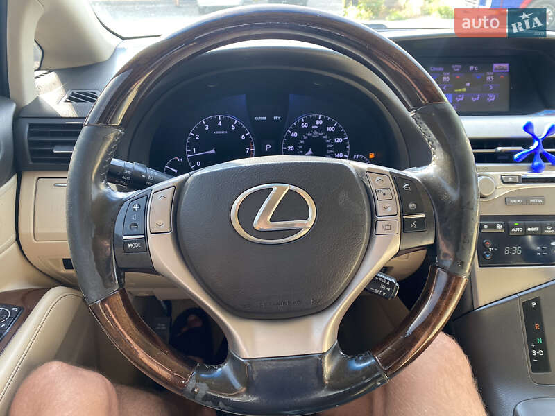 Внедорожник / Кроссовер Lexus RX 2013 в Могилев-Подольске