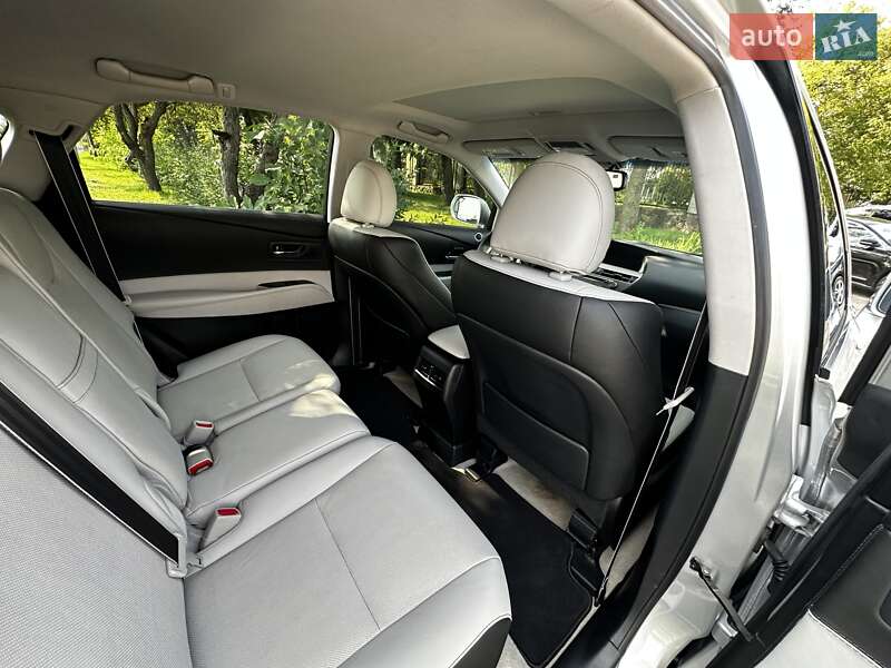 Внедорожник / Кроссовер Lexus RX 2013 в Черновцах