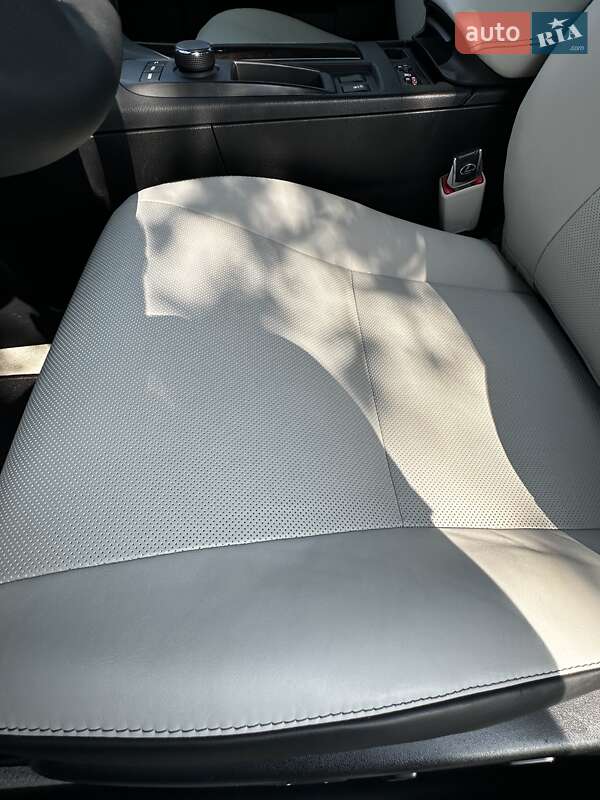 Внедорожник / Кроссовер Lexus RX 2013 в Черновцах