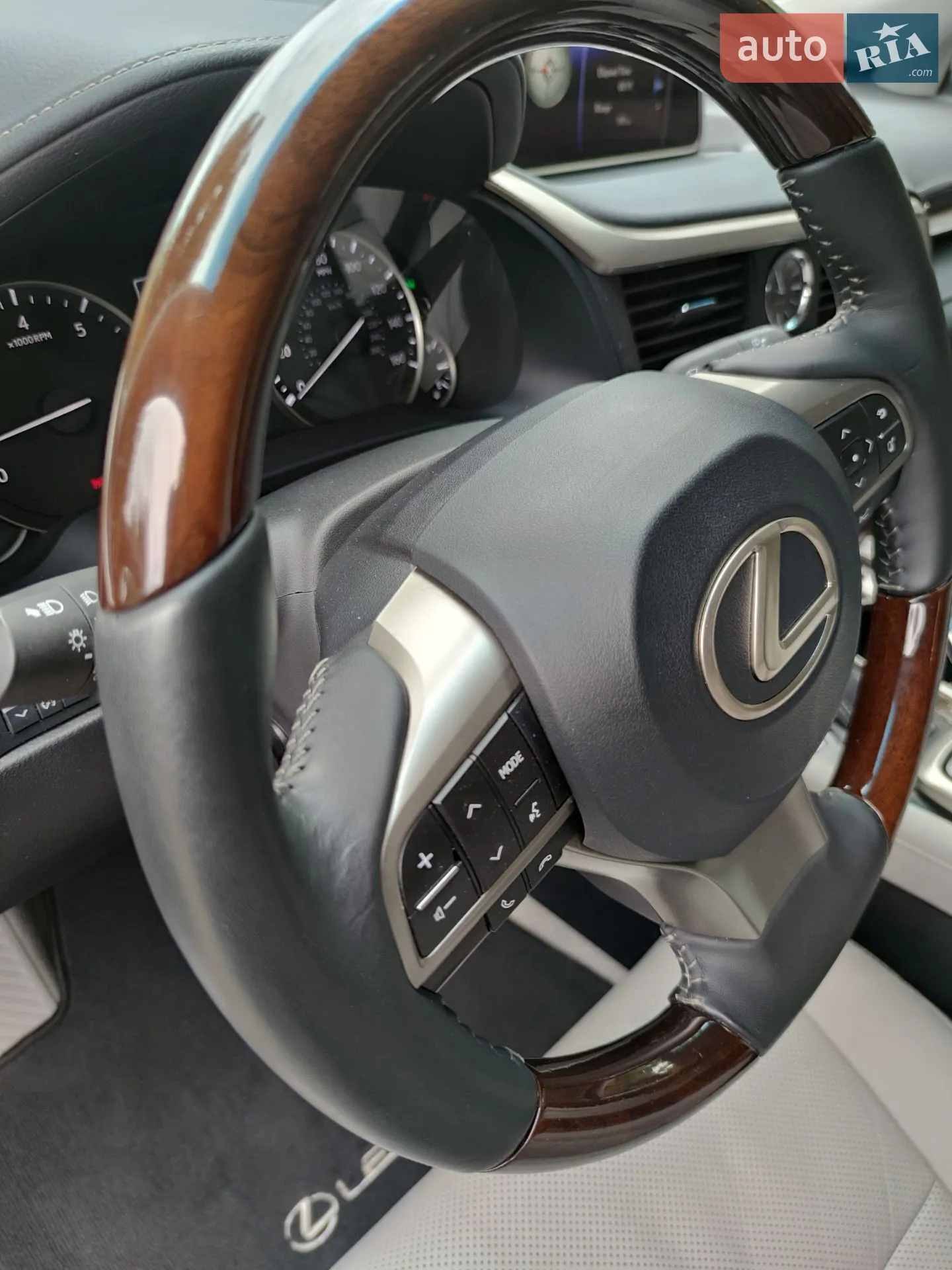 2019 Lexus RX - мініатюра 21