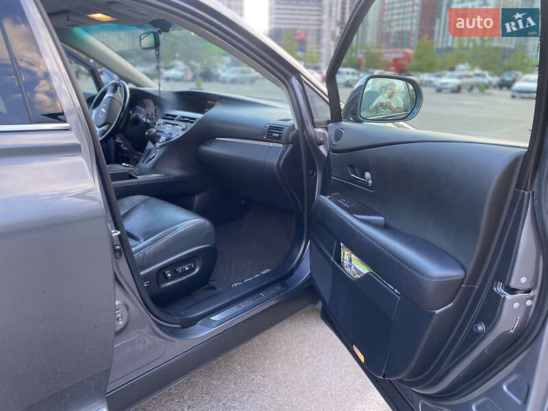 Внедорожник / Кроссовер Lexus RX 2015 в Киеве