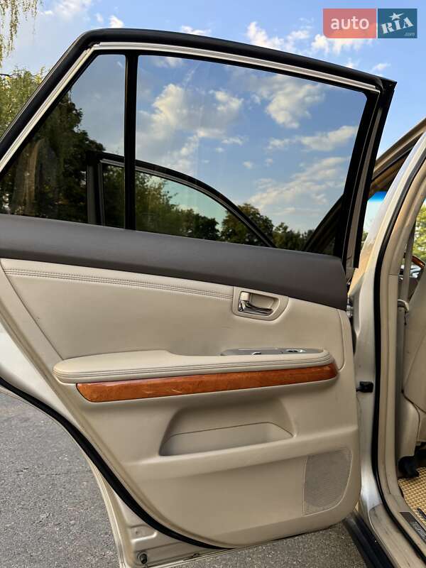 Внедорожник / Кроссовер Lexus RX 2004 в Львове