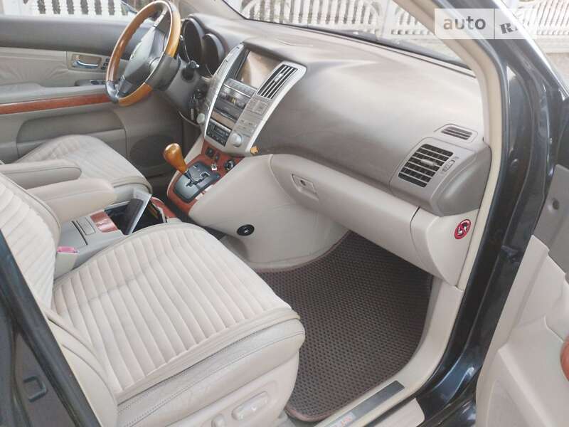 Внедорожник / Кроссовер Lexus RX 2005 в Болграде