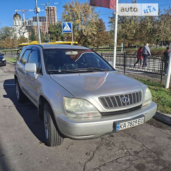 Позашляховик / Кросовер Lexus RX 2003 в Києві