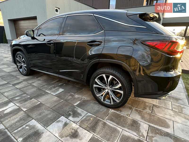 Внедорожник / Кроссовер Lexus RX 2017 в Киеве