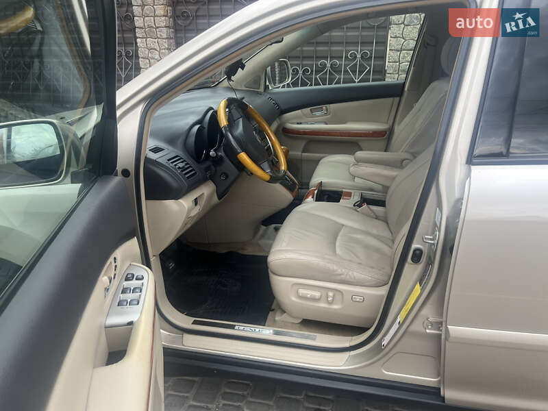Внедорожник / Кроссовер Lexus RX 2006 в Первомайске