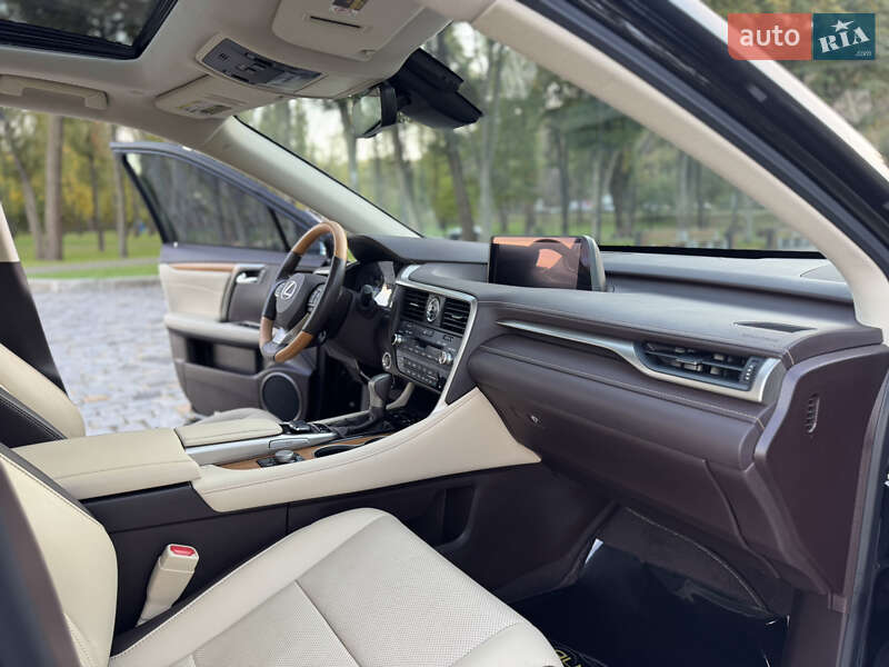 Внедорожник / Кроссовер Lexus RX 2016 в Киеве