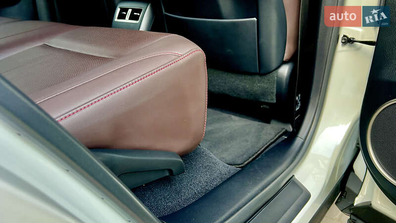 Внедорожник / Кроссовер Lexus RX 2021 в Черновцах