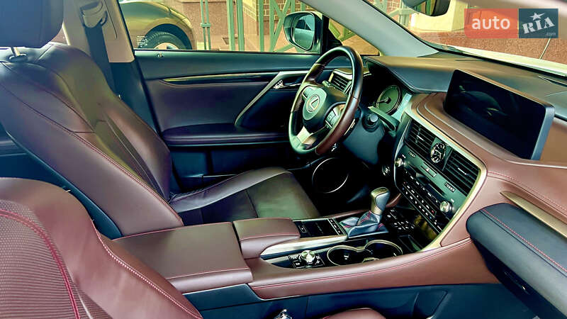 Внедорожник / Кроссовер Lexus RX 2021 в Черновцах