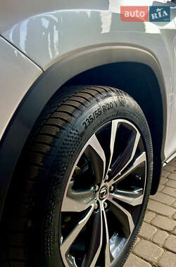 Внедорожник / Кроссовер Lexus RX 2021 в 