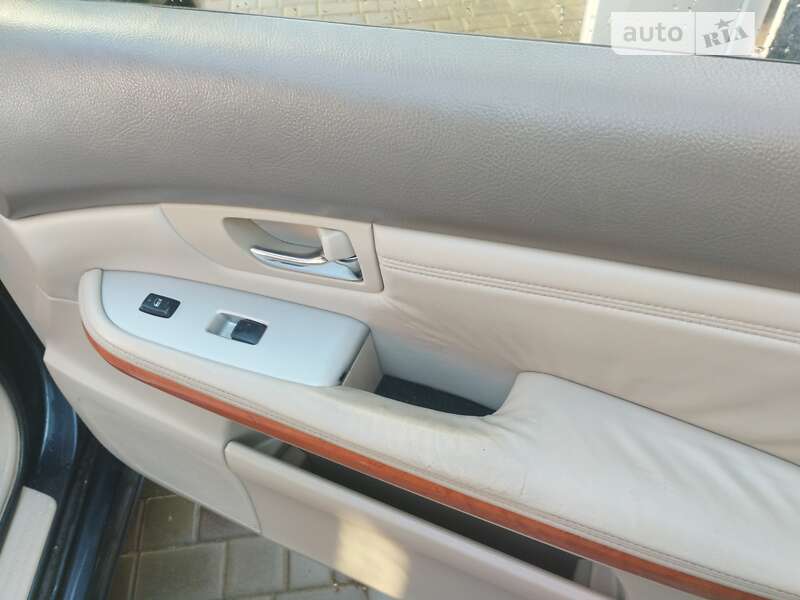 Внедорожник / Кроссовер Lexus RX 2005 в Болграде