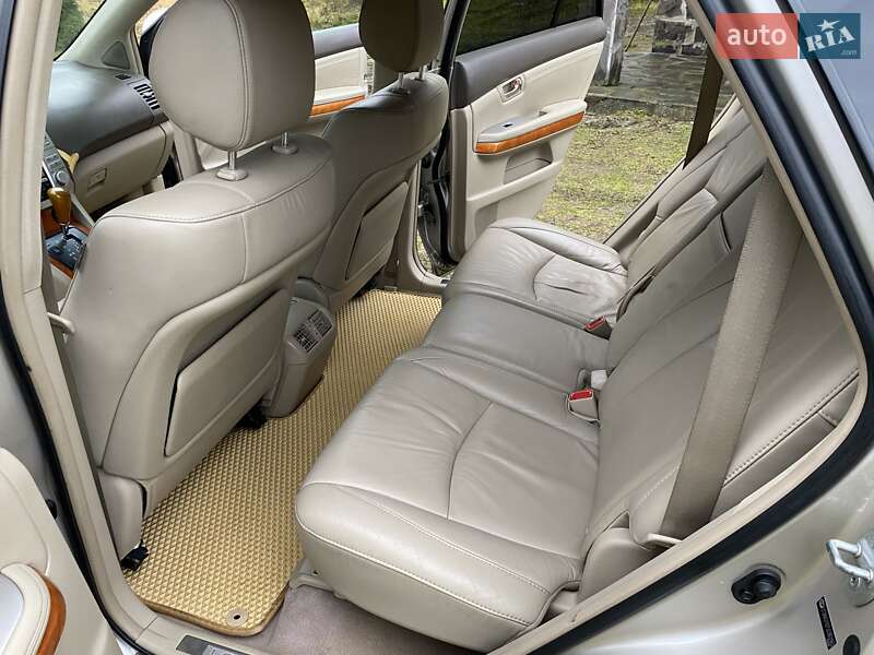 Позашляховик / Кросовер Lexus RX 2005 в Косові