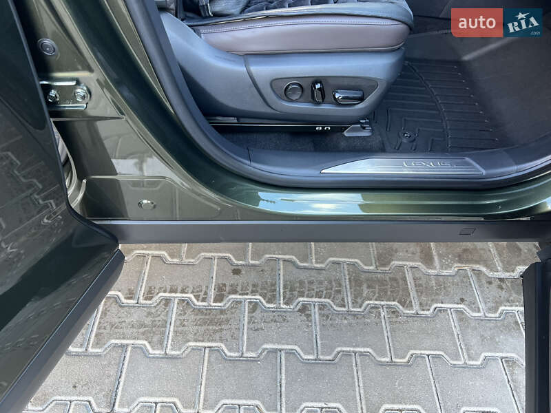 Внедорожник / Кроссовер Lexus RX 2023 в Киеве фото 16 Внедорожник / Кроссовер Lexus RX 2023 в Киеве