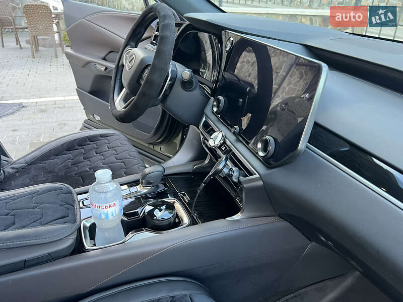 Внедорожник / Кроссовер Lexus RX 2023 в Киеве фото 17 Внедорожник / Кроссовер Lexus RX 2023 в Киеве