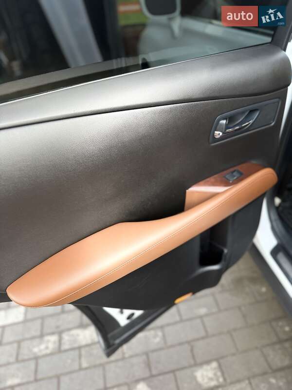 Внедорожник / Кроссовер Lexus RX 2012 в Врадиевке
