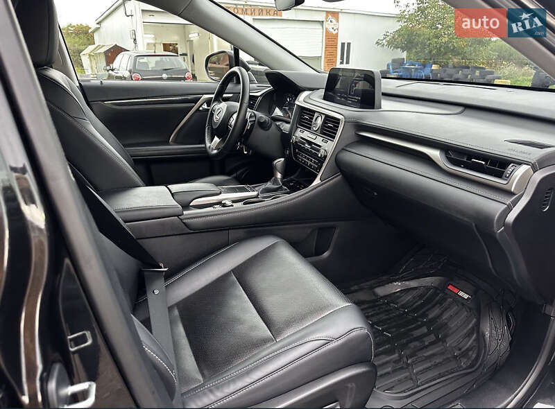 Внедорожник / Кроссовер Lexus RX 2020 в Ужгороде