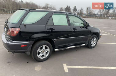 Позашляховик / Кросовер Lexus RX 2000 в 