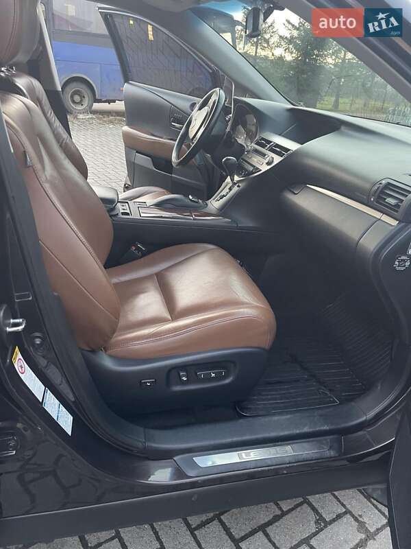 Внедорожник / Кроссовер Lexus RX 2014 в Долине