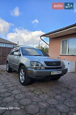 Внедорожник / Кроссовер Lexus RX 1998 в Дергачах