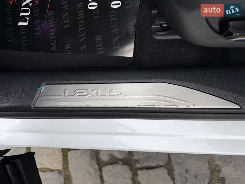Внедорожник / Кроссовер Lexus RX 2023 в Киеве