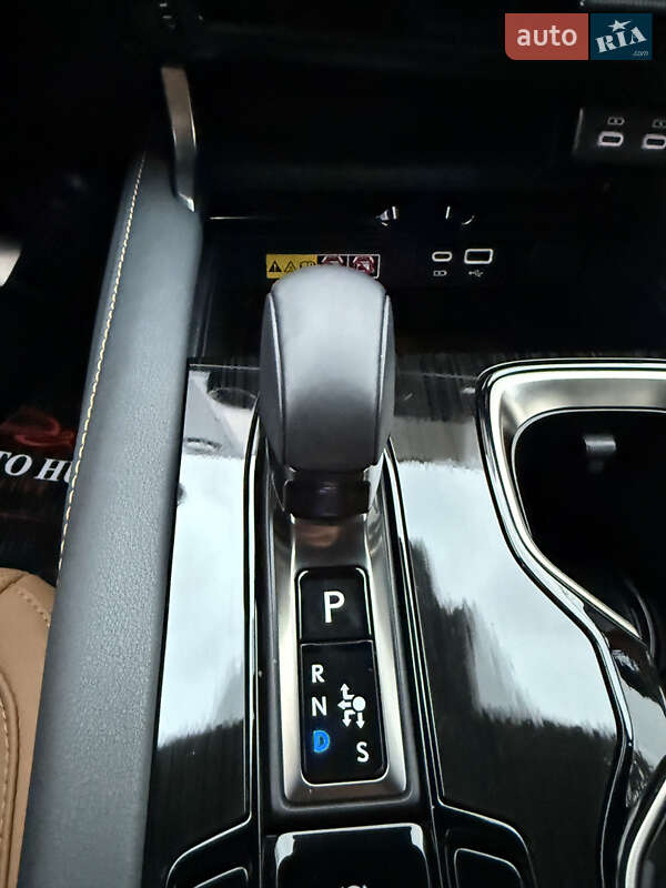 Внедорожник / Кроссовер Lexus RX 2023 в Киеве