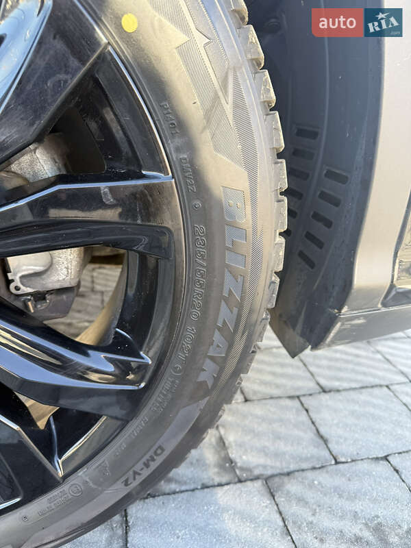 Внедорожник / Кроссовер Lexus RX 2018 в Львове