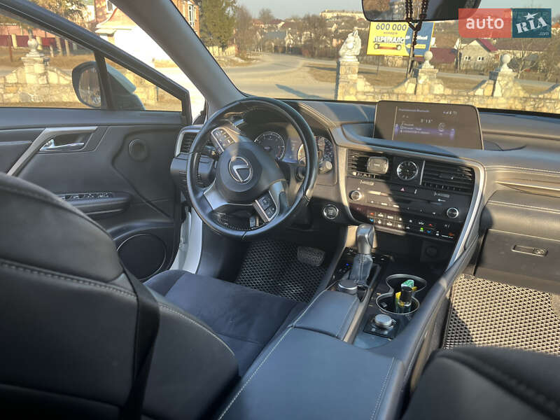 Позашляховик / Кросовер Lexus RX 2017 в Софіївській Борщагівці