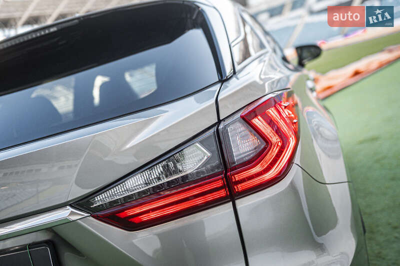 Внедорожник / Кроссовер Lexus RX 2018 в Одессе фото 19 Внедорожник / Кроссовер Lexus RX 2018 в Одессе